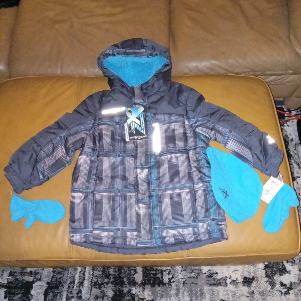 NWT ZeroXposur boys winter snow jacket